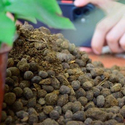 大量批发腐熟羊粪养花有机肥发酵纯羊粪营养土果蔬通用牧 畜粪便图3