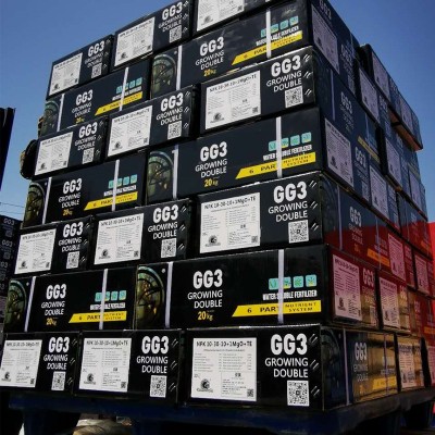 荷兰园艺 亚美大量元素水溶肥 平衡型20-20-20+TE冲施肥 厂家直销图3